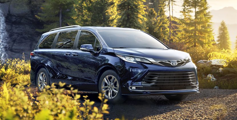 toyota-2025-sienna-limited-exterior-blueprint-l