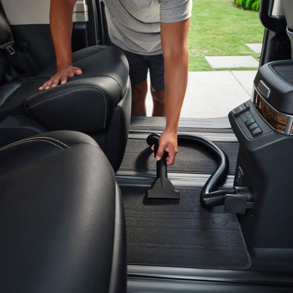 toyota-2025-sienna-platinum-vacuum-l