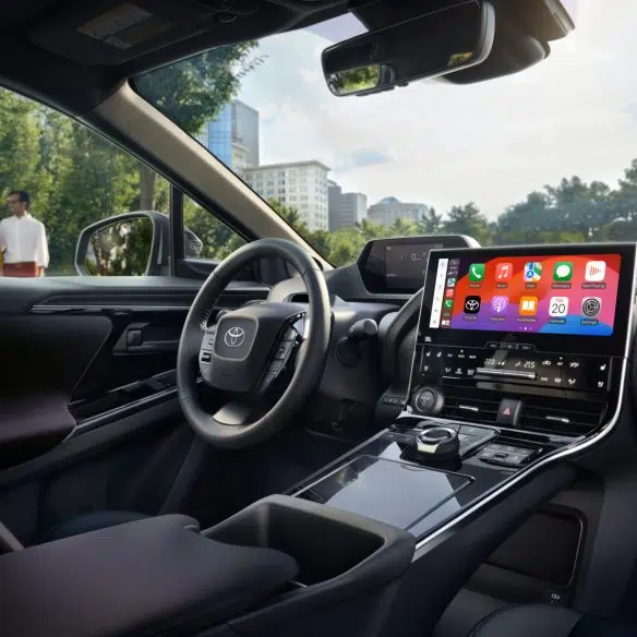 toyota-2025-bz4x-xle-tech-multimedia-touchscreen-display-l